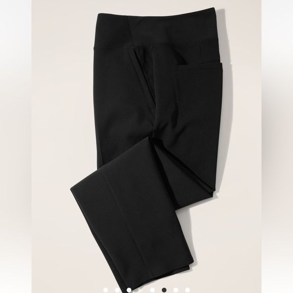 NWOT Athleta Endless High Rise Black Pant Size 4 Petite - Picture 12 of 13